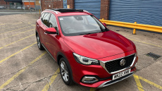 MG Hs 1.5 T-GDI Exclusive 5dr DCT Petrol Hatchback